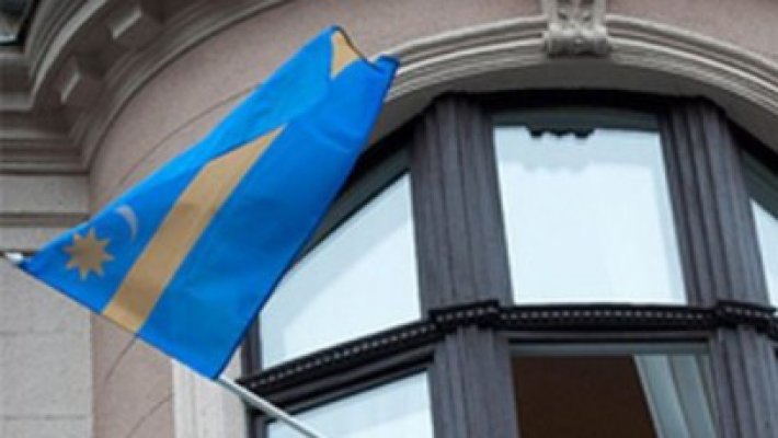 MAE reacţionează la arborarea steagului secuiesc pe clădirea Parlamentului Ungariei